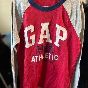 Gap long sleeve logo tee